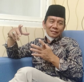 
 Wakil Ketua DPRD Lombok Tengah, HL. Sarjana.