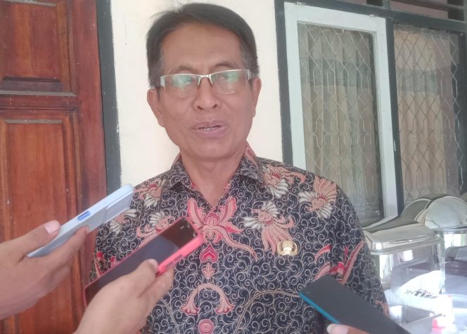 
 Kepala Dinas PUPR Lombok Tengah, Lalu Rahadian