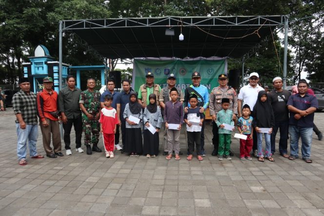 
 Kegiatan bakti wartawan Lombok Tengah yang diselenggarakan tanggal 17-18 November 2023 di Desa Aik Bukaq Kecamatan Batukliang Utara.